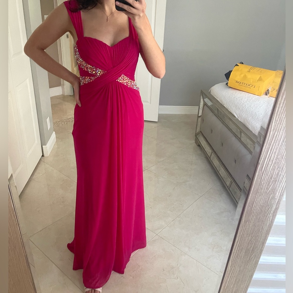 Faviana fuschia prom dress with crystals. Size 0